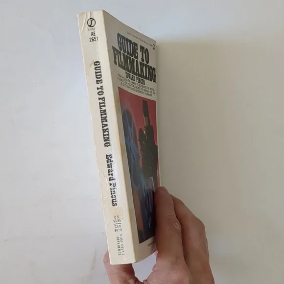 Guide to Filmmaking - 1972 - Picture 5 of 10